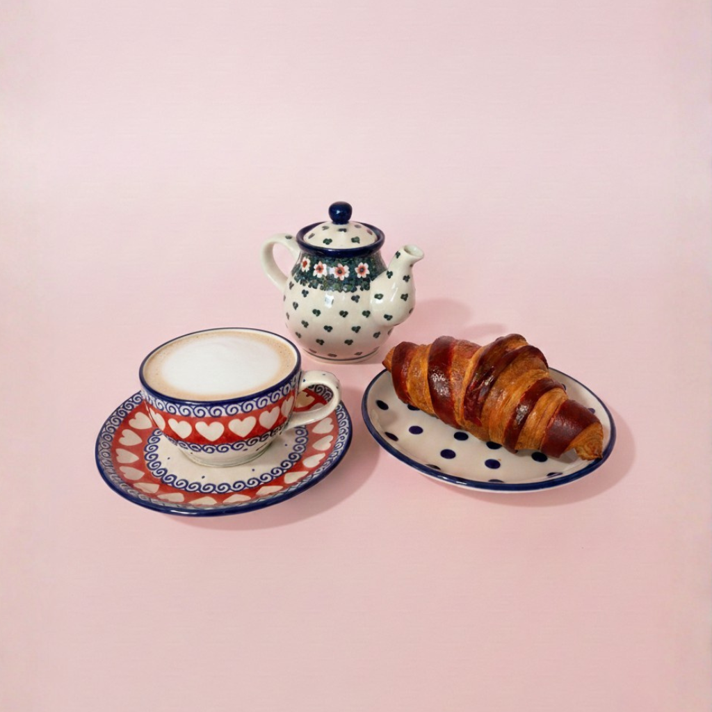 Set de regalo de San Valentín: taza, tetera y plato